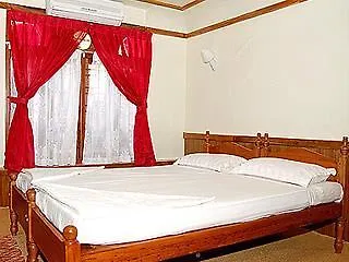 Hotel Jct Houseboats Alappuzha